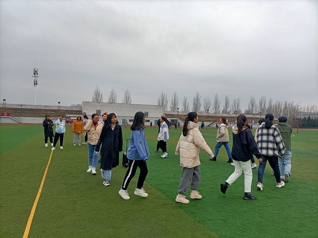 【完满班级】扬体育精神 展青春风采——食品与环境学院生技2001班完满班级活动