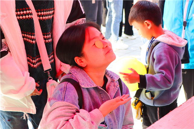 前行第182期：让无意义被“自定义” 寻迹趣味浮生中的“快乐”真谛