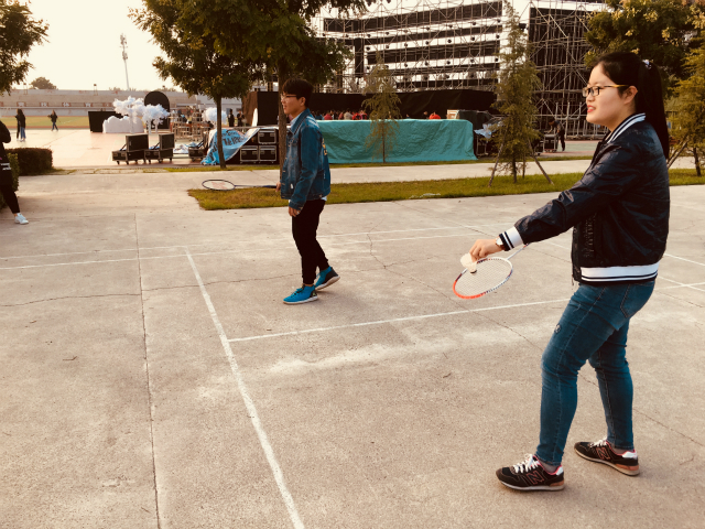 【完满班级】激情金秋 羽动你我——淬炼商学院九月完满班级主题活动（四十二）