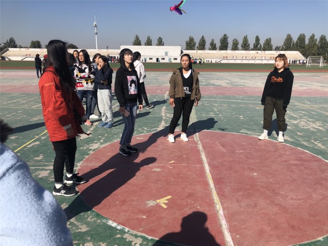 【完满班级】修炼青春 运动无限——外国语言文学系英语1704班完满班级活动