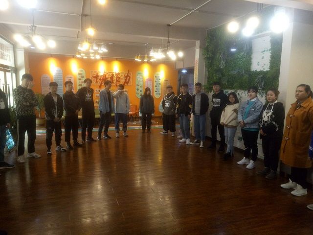 【完满班级】防洪防汛 珍爱生命——艺术传媒学院环设1803班防洪防汛宣讲会