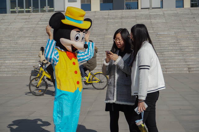 难得泼墨茶香 当是落叶自来——环科系第五届“妙笔丹青”书画评比大赛暨创意摄影大赛