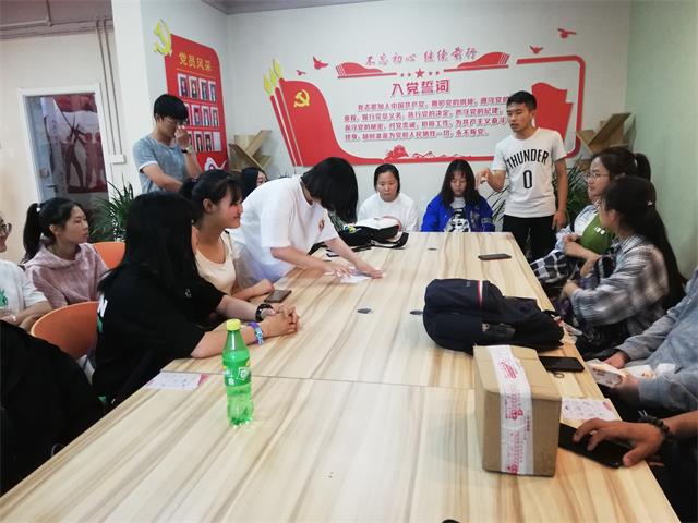 【完满班级】“畅”响青春歌唱比拼——数字1802班完满班级活动