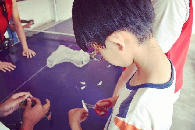 【三下乡】快！实验小课堂开课了！——“信鸽”志愿者服务队与郭家堡村的那些事儿