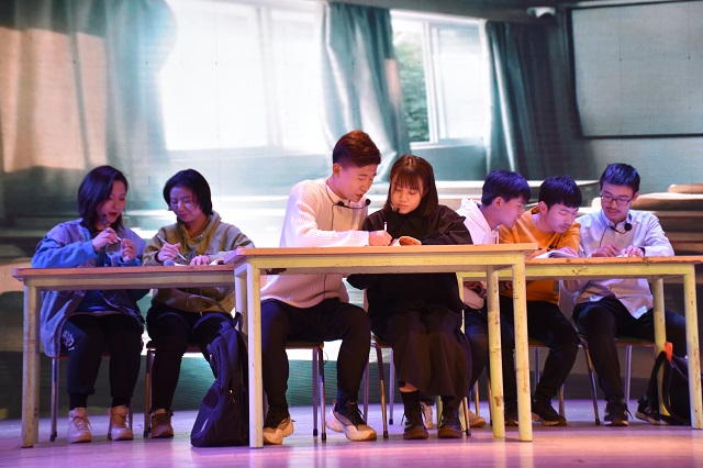 奋斗不打烊 青春不散场——大数据学院 信息工程学院心理剧《青春巧克力》