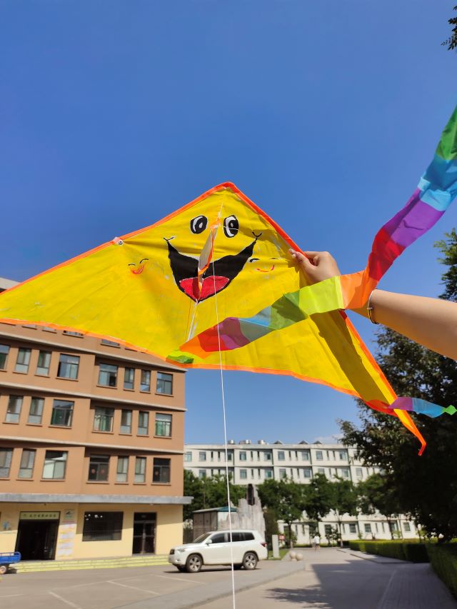 【完满团支部】拒绝“蕉绿” 青春传声筒——经济与管理学院金融2201班完满团支部活动