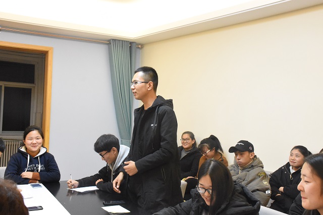 【社团快讯】以辩会友 在探索中前行