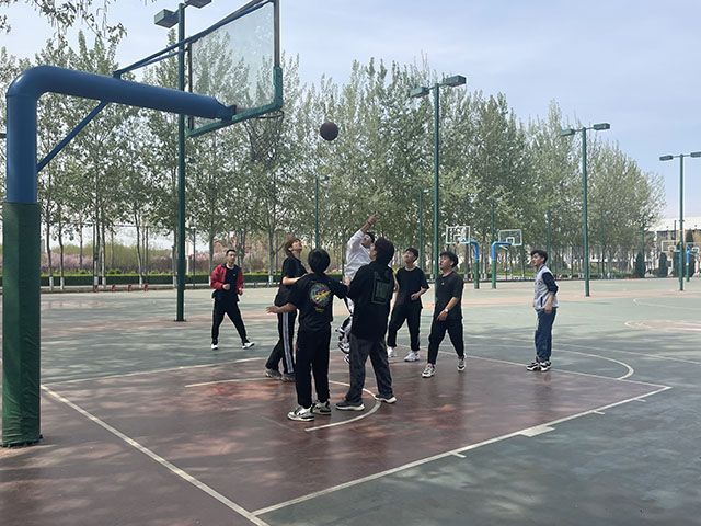 【完满班级】挑战地心引力 引爆篮球魅力——环设2002班竞技体育