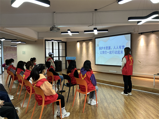 滴水在指尖 节水在心间