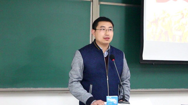 【辅导员说完满】重彩描蓝图 浓墨洒国土——环科系2015级土管专业主题班会