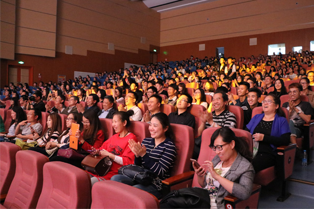 【剧评】戏迷看剧 品味人之初性本善——话剧《魂断乌马河》