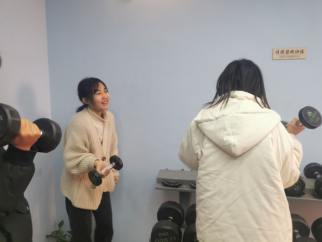 【完满班级】“释放压力 寻找快乐”——远景2001班12月完满班级活动