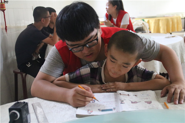 【三下乡】舍不得你  舍不得忘记你——不要离开我  带我走完这非凡的童年