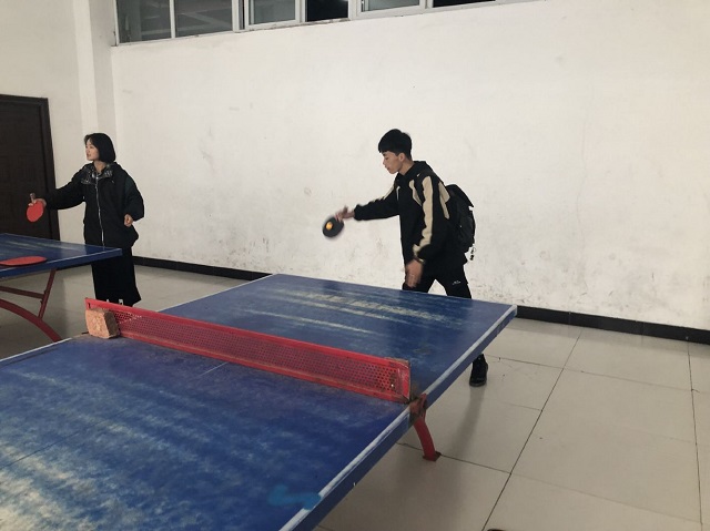 【完满班级】玩转乒乓 激情飞扬