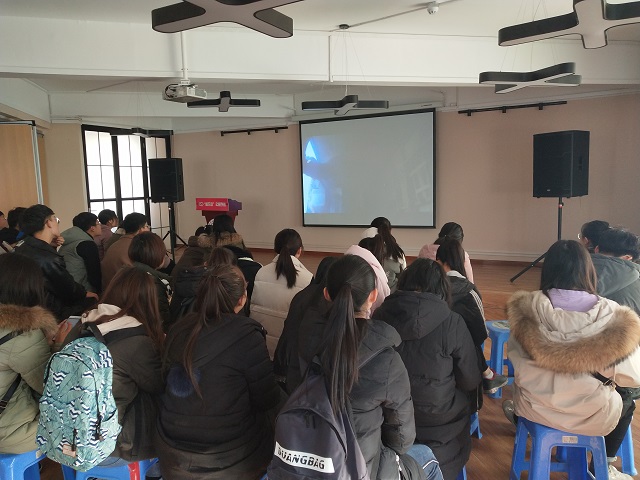 【完满班级】红色光影 铭记历史——计科1801班举办完满班级活动