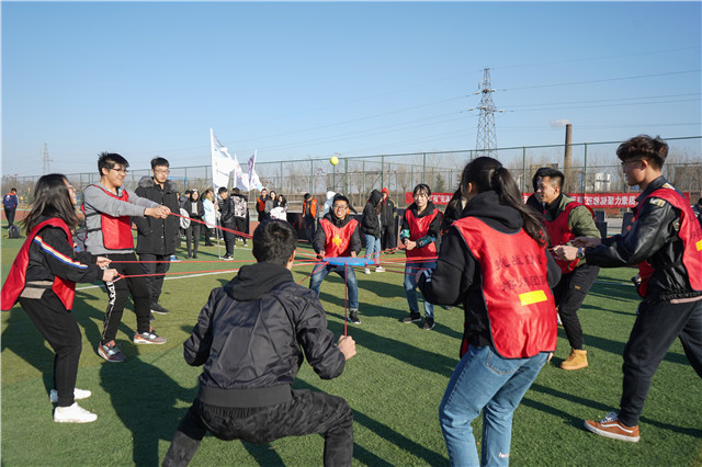 第二届“聚青春”班级凝聚力素质拓展大赛圆满落幕