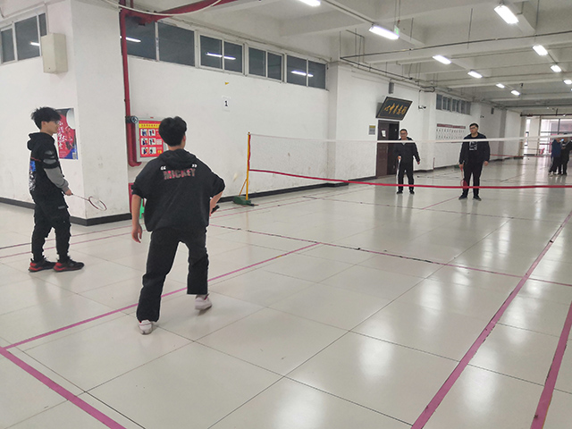 【完满班级】乘风破浪 奋勇激昂——软件1804班羽毛球比赛完满班级