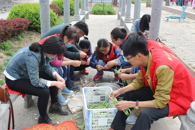 【完满班级】食安1401—1403班公益行