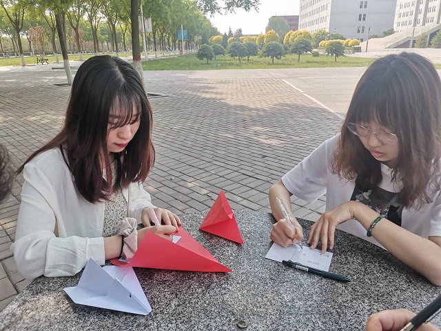 【完满班级】爱在心中 感恩更美——食品与环境学院食品1901班完满班级活动