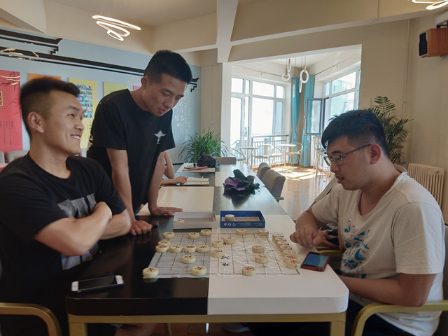 【完满班级】登临岳巅展豪迈 运筹帷幄刃游余——经济与管理学院六月完满班级活动纪实(十)