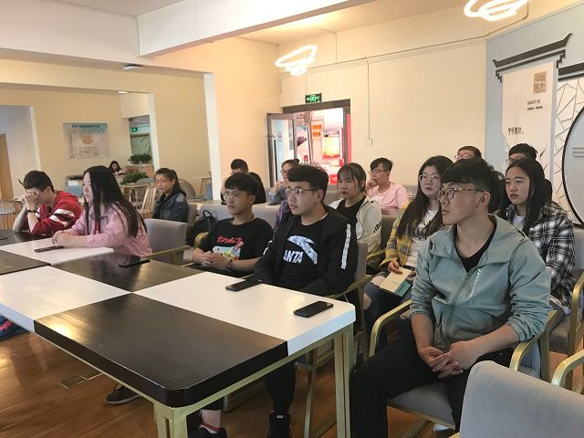 饮食之本 健康之道——食品与环境学院第五届“人和杯”健康饮食书院座谈会