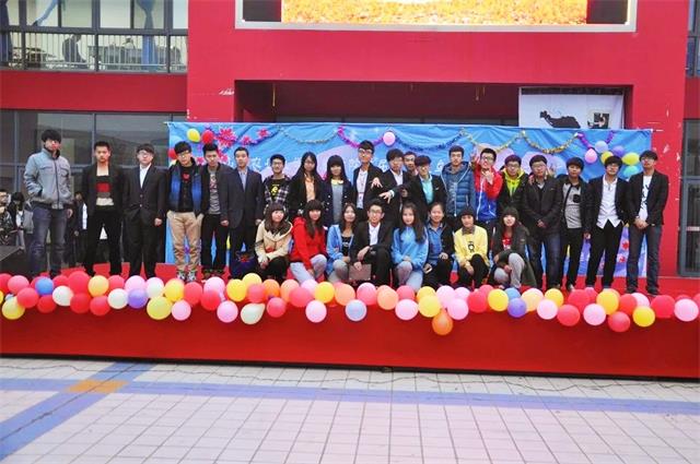 【辅导员说完满】不忘初心  迎接新的征程——智能工程学院2014级辅导员说完满活动