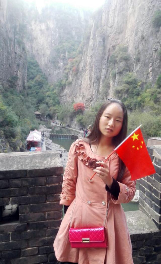 【完满班级】带着国旗去旅行（第一季）——工管系会计1511-1520班“青春与远方”系列活动