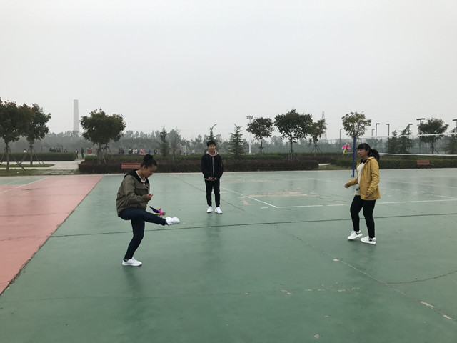 【完满班级】 竞技之美 快乐运动——外国语言文学系英语1702班、英语1703班完满班级活动