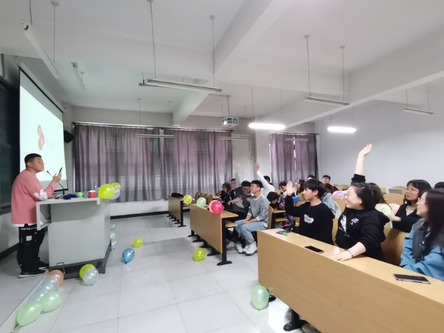 【完满班级】星星之火 潺潺流水——经济与管理学院四月完满班级纪实（八）