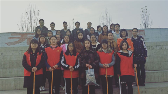 【完满班级】续梦信院 携手扬帆起航——淬炼商学院举办“善”行青春主题活动（六）