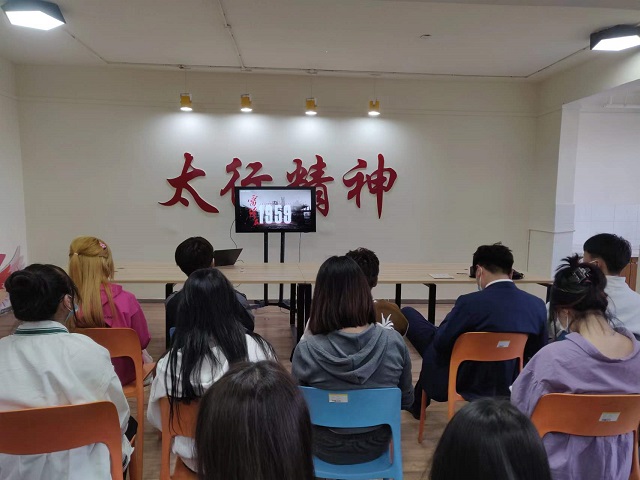 【基层活力提升】雷锋精神永传承 青春闪耀新时代——经济与管理学院三月完满团支部纪实二