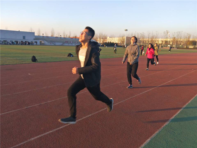 【完满班级】方便不意味着“随便”——淬炼商学院举办“善”行青春主题活动（四十六）