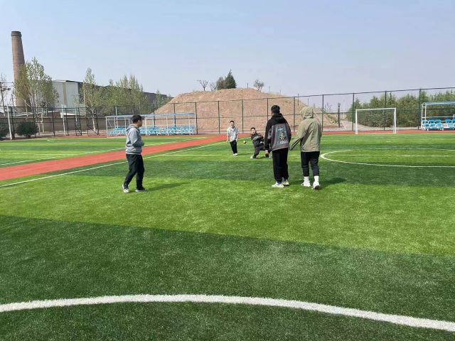 【完满团支部】一掷千金 沙包躲避赛——大数据学院、信息工程学院计科2212班完满团支部活动