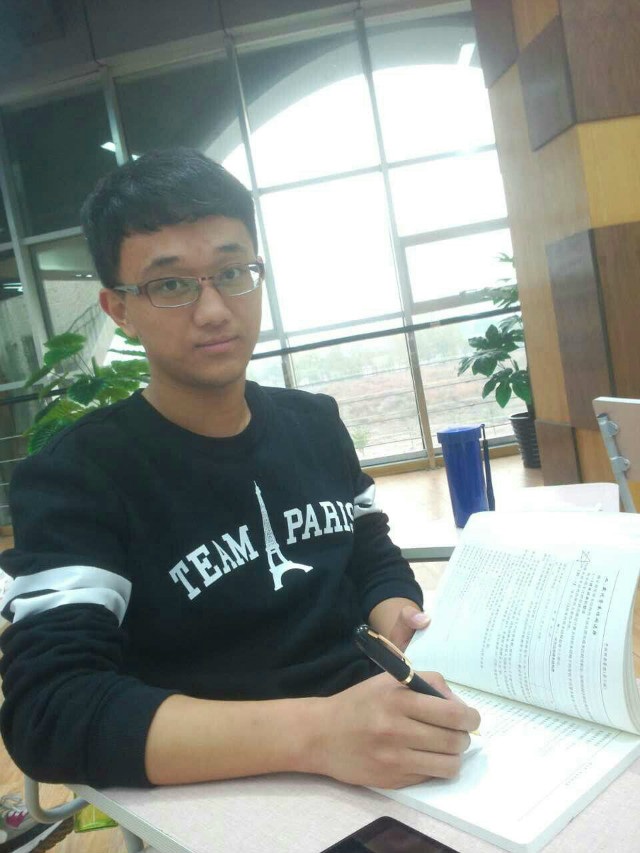 【毕业生专访】王子轩:多一些不为什么的坚持