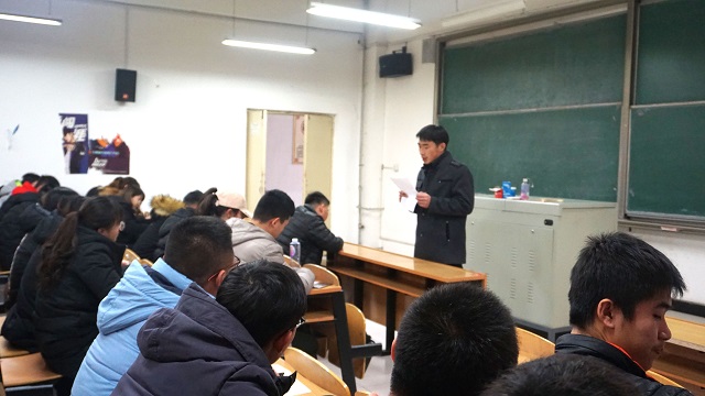 顾往展今得过错 喜忧参半更发奋——食品与环境学院社团部生活自律部期末总结大会