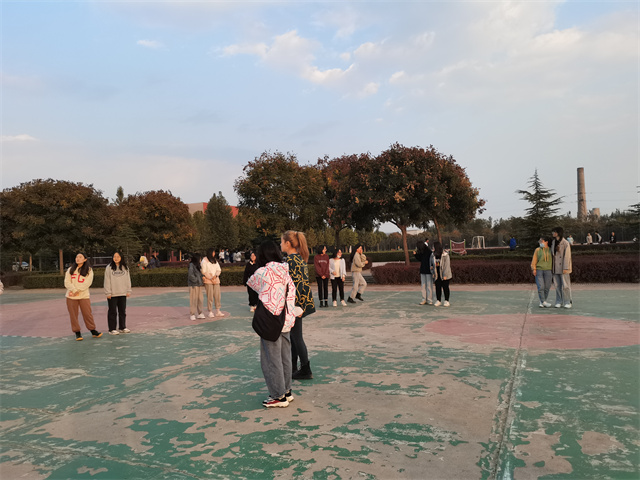 【完满班级】加强体育运动 增强人民体质——淬炼·国际商学院财务2109班完满班级活动