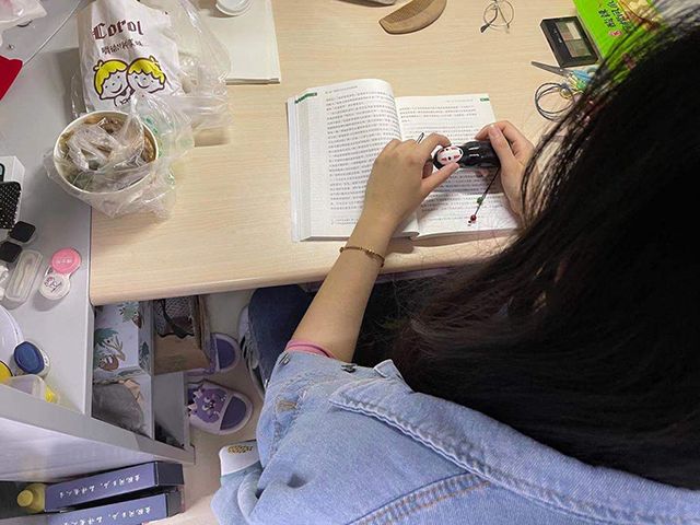 【完满班级】建党百年 给百岁贺礼——服装1701班创意设计活动