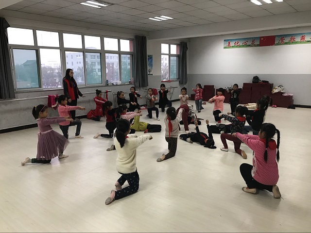 环科系“筑梦支教”服务队成果期中考察