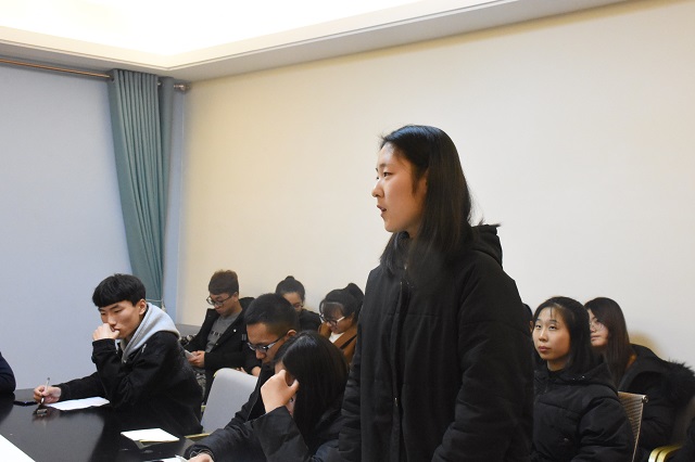 【社团快讯】以辩会友 在探索中前行