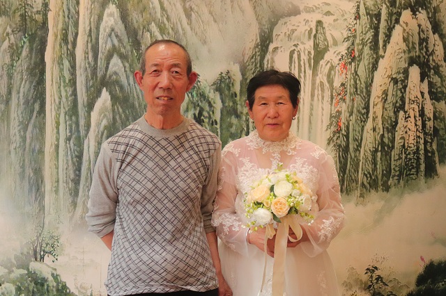 韶华依旧 相伴流年——经济与管理学院“重拾旧时光 定格婚纱梦”圆梦计划活动第八期