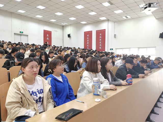 【辅导员说完满】铭记党史 吾辈当自强——淬炼商学院2018级“辅导员说完满”专题活动