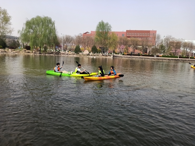 乘风破浪 即刻起航——右岸湖上不一样的皮划艇