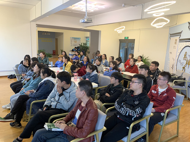 【完满班级】淬炼商学院10月完满班级主题活动回顾（三十二）