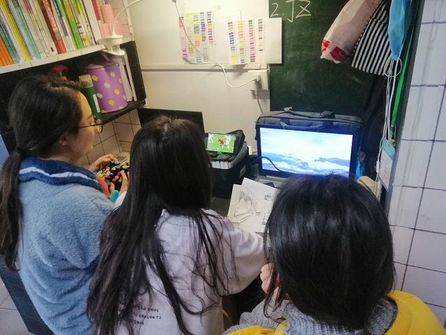 【完满班级】用理想去成就人生 不要蹉跎了岁月——艺术传媒学院环设1801班足球比赛赏析