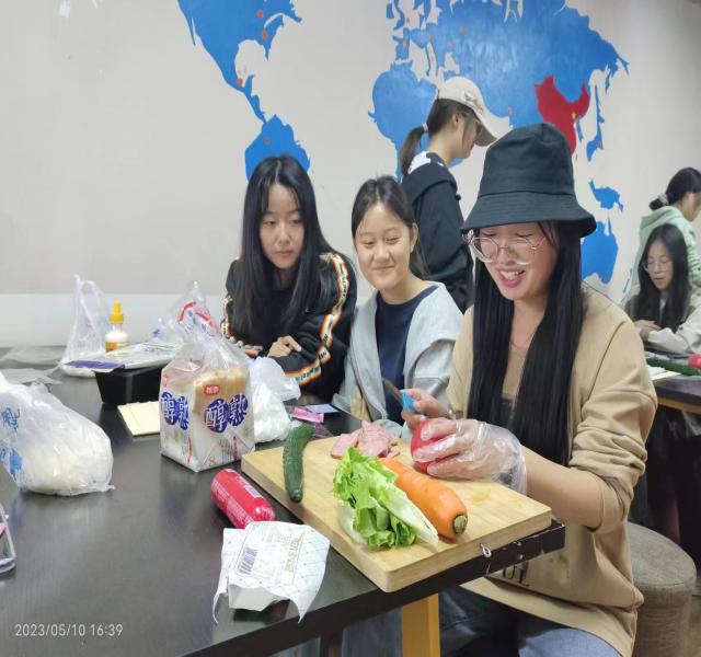 时代向前 青年向上——大数据学院、信息工程学院五月完满团支部活动集锦(二)