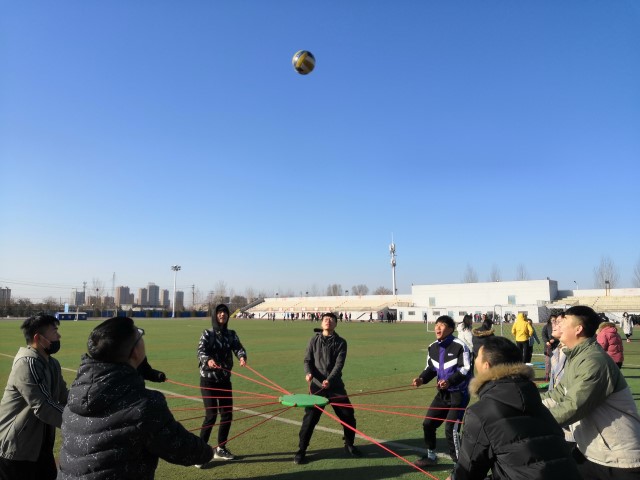 【完满班级】“运”味无穷 趣动暖冬——经济与管理学院1803班趣味运动会