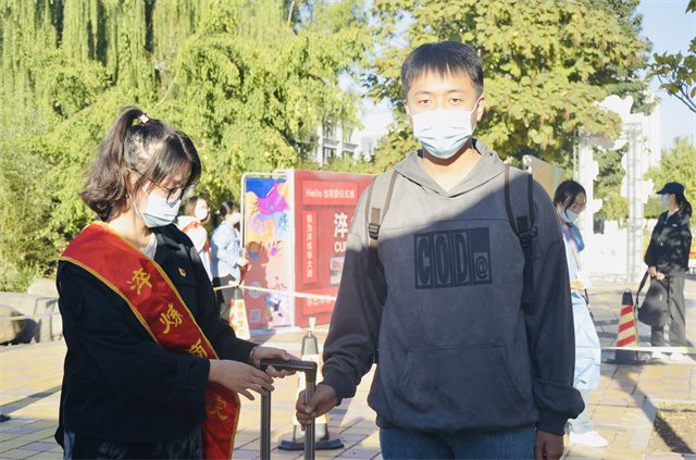 【迎新纪实】一见倾“新” 淬炼满怀爱意只为你来——淬炼·国际商学院迎新实录