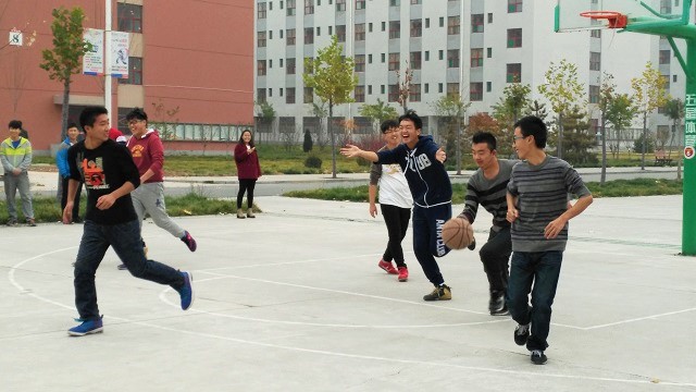 【完满班级】永不磨灭的竞技体育精神——淬炼商学院“体”味青春主题活动（三十二）
