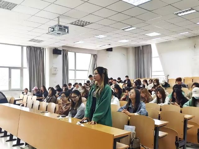 经济与管理学院五月辅导员说完满合集