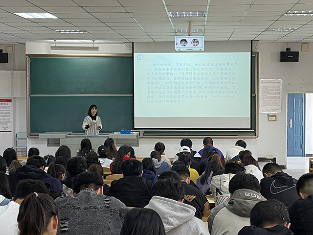 【辅导员说完满】你的样子 别样的青春——淬炼·国际商学院2021级“辅导员说完满”专题活动